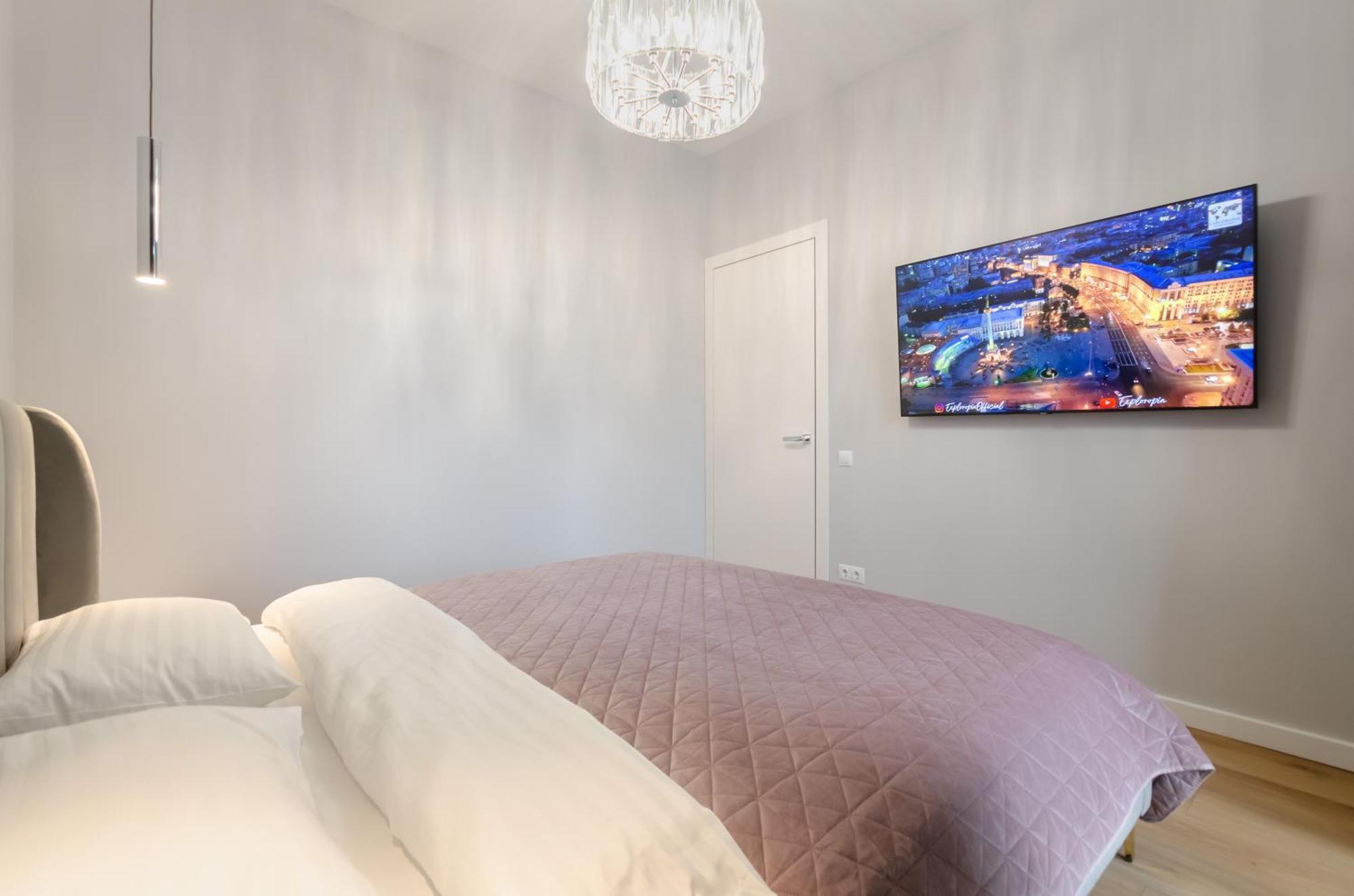 03460 Residential complex Central Park cozy apartment Kiev Exterior foto